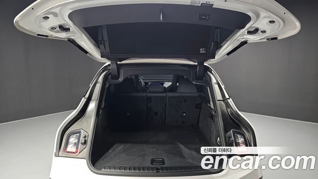 BMW iX xDrive50 Sports Plus 2023 — фото 20