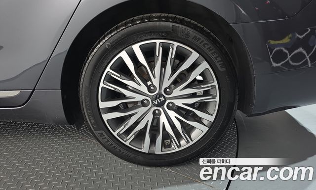 Kia K7 Premier 2.5 GDI Noblesse 2020 — фото 21