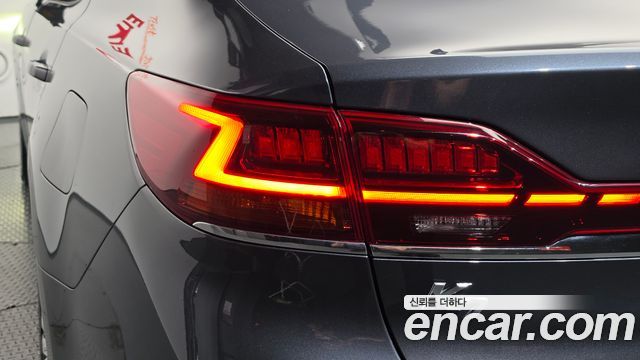 Kia K7 Premier 2.5 GDI Noblesse 2020 — фото 23