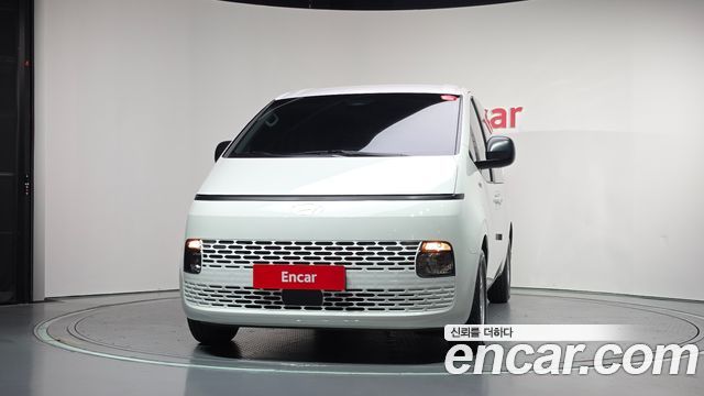 Hyundai Staria Cargo 5-Seater Smart 2025 — фото 3