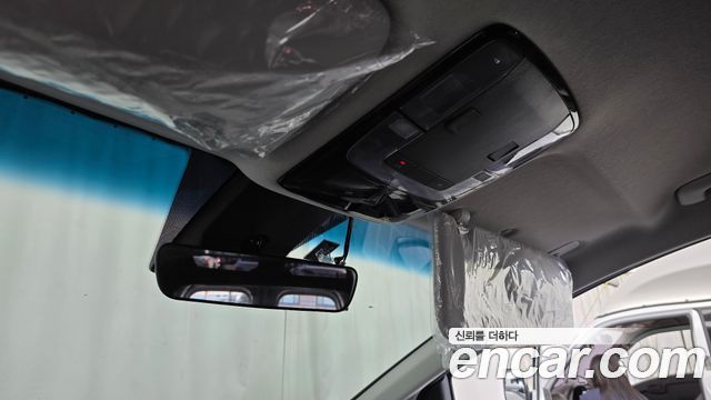 Hyundai Staria Cargo 5-Seater Smart 2025 — фото 22