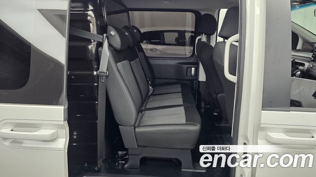 Hyundai Staria Cargo 5-Seater Smart 2025 — фото 32