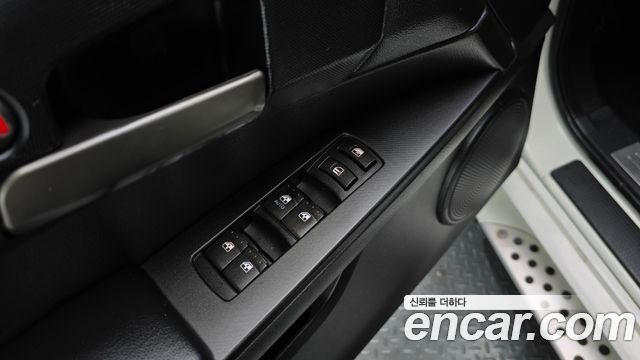 KG Mobility (SsangYong) Korando Sport 2.2 Samba Edition 4WD 2017 — фото 15