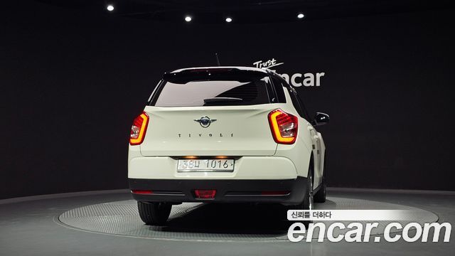 KG Mobility (SsangYong) Tivoli Air Diesel RX 2WD 2017 — фото 4