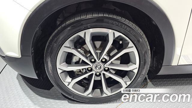KG Mobility (SsangYong) Tivoli Air Diesel RX 2WD 2017 — фото 5