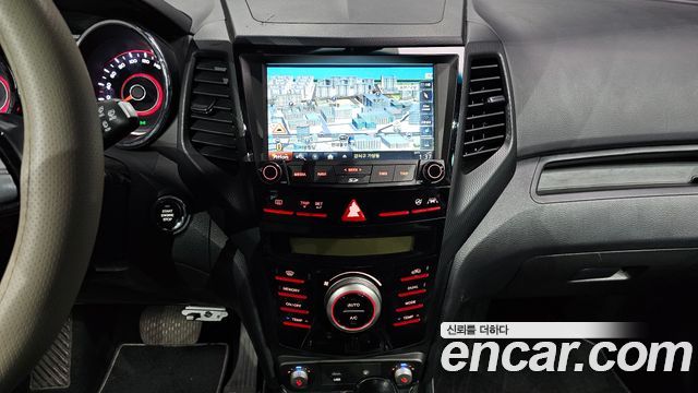 KG Mobility (SsangYong) Tivoli Air Diesel RX 2WD 2017 — фото 14