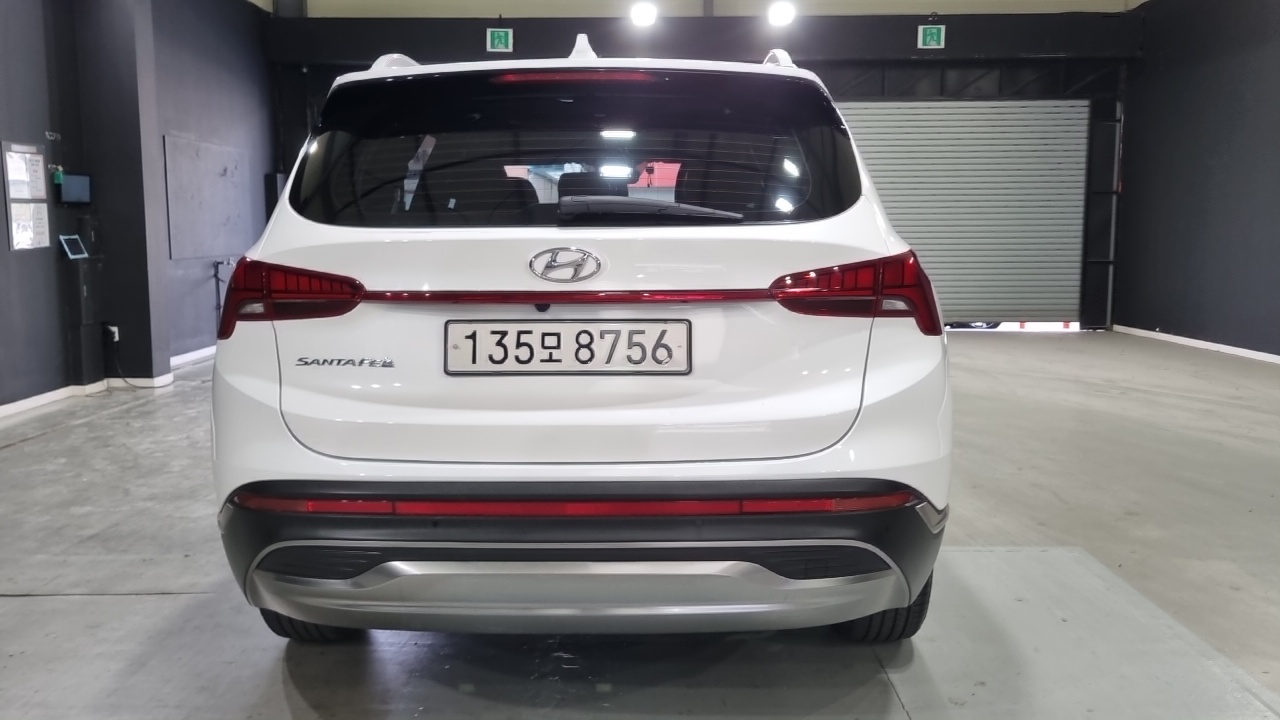Hyundai Santa Fe HEV 1.6 2WD Prestige 2023 — фото 4