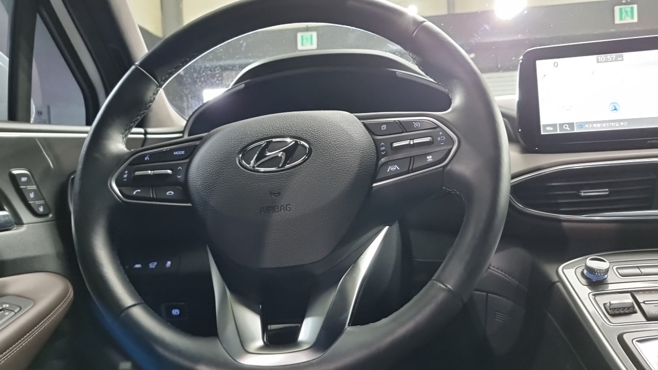 Hyundai Santa Fe HEV 1.6 2WD Prestige 2023 — фото 16
