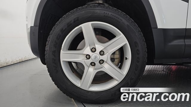 Land Rover Defender (L663) 110 D250 SE 2023 — фото 5