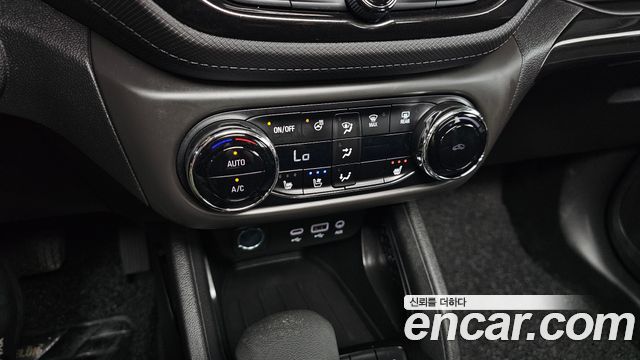 Chevrolet Trailblazer 1.3 Turbo 4WD Premier 2021 — фото 21