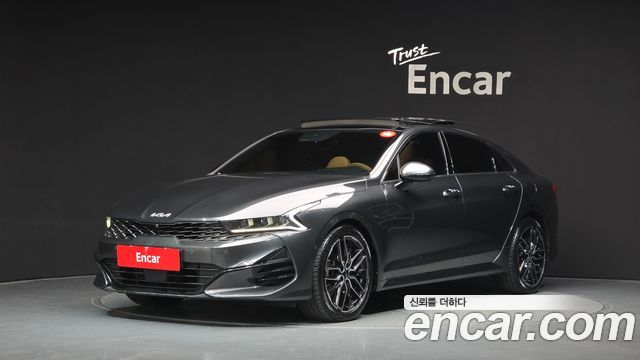 Kia K5 (III) 1.6 Turbo Signature 2023 — фото 1
