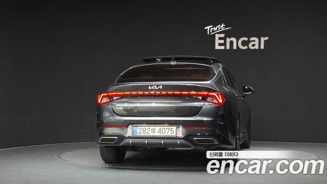 Kia K5 (III) 1.6 Turbo Signature 2023 — фото 4