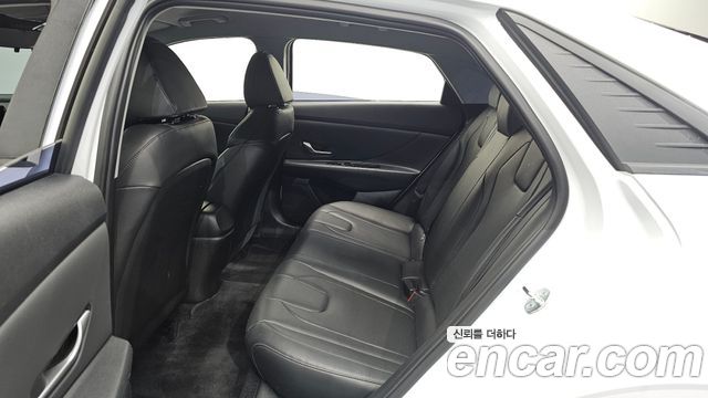 Hyundai Avante (CN7) 1.6 Modern 2023 — фото 12