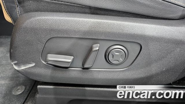 Kia Carnival (IV) Gasoline 9-Seater Signature 2023 — фото 17