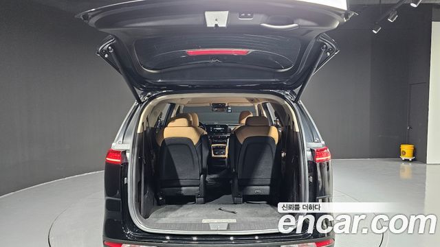 Kia Carnival (IV) Gasoline 9-Seater Signature 2023 — фото 20