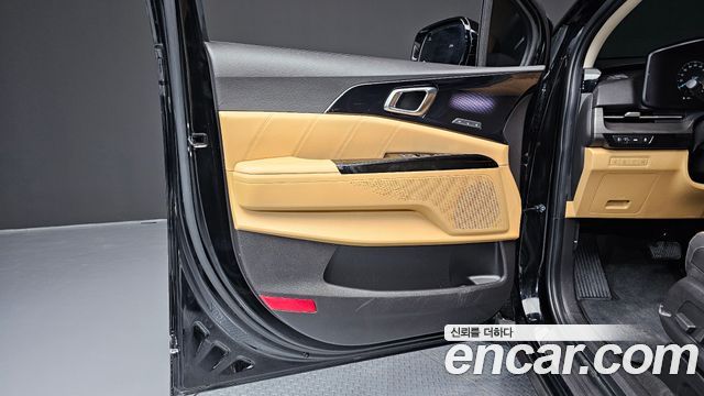 Kia Carnival (IV) Gasoline 9-Seater Signature 2023 — фото 24