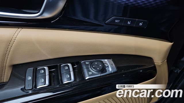 Kia Carnival (IV) Gasoline 9-Seater Signature 2023 — фото 30