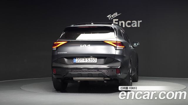 Kia Sportage Hybrid (V) 30Th Edition 4WD 2024 — фото 4