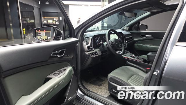 Kia Sportage Hybrid (V) 30Th Edition 4WD 2024 — фото 10