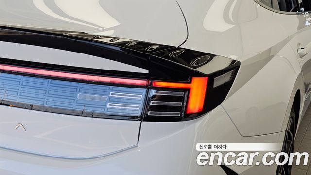 Hyundai Sonata The Edge (DN8) 2.0 LPG Exclusive 2024 — фото 23