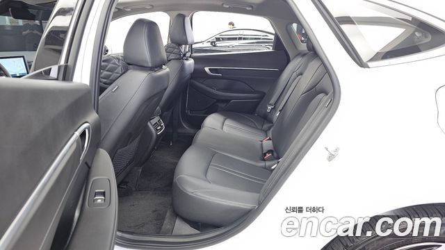Hyundai Sonata The Edge (DN8) 2.0 LPG Exclusive 2024 — фото 26