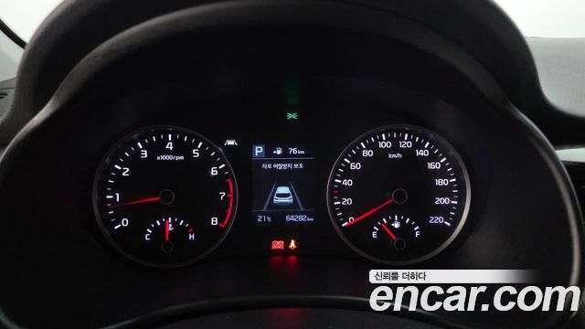 Kia Stonic 1.4 Prestige 2020 — фото 8