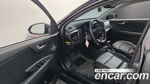 Kia Stonic 1.4 Prestige 2020 — фото 10