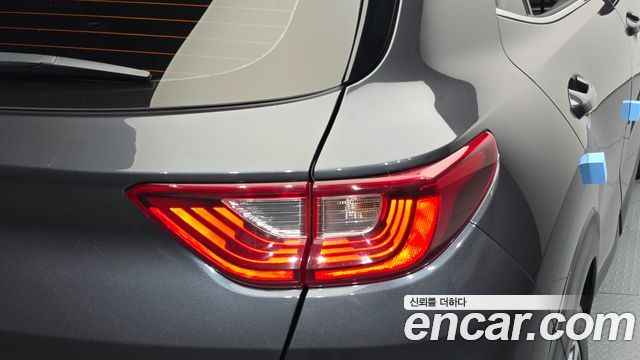 Kia Stonic 1.4 Prestige 2020 — фото 23