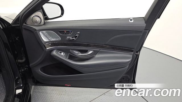 Mercedes-Benz S-Class (W222) S350 d 4MATIC 2018 — фото 24