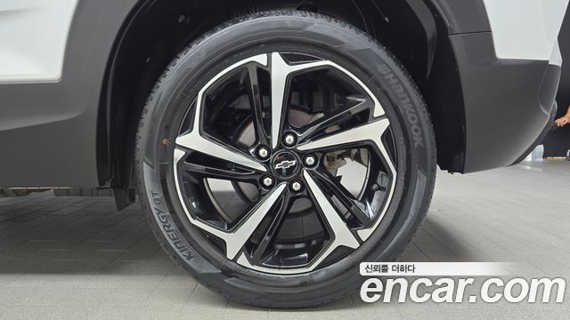 Chevrolet Trailblazer 1.3 Turbo 2WD RS 2022 — фото 21