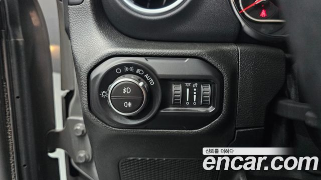 Jeep Wrangler (JL) 2.0 Rubicon Recon 4Door Recon Edition 2020 — фото 16