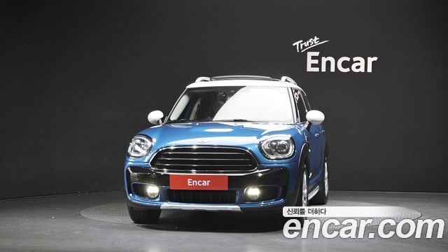MINI Cooper D Countryman ALL4 2nd 2018 — фото 3
