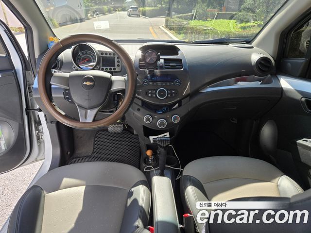 Chevrolet Spark LT Standard 2012 — фото 16