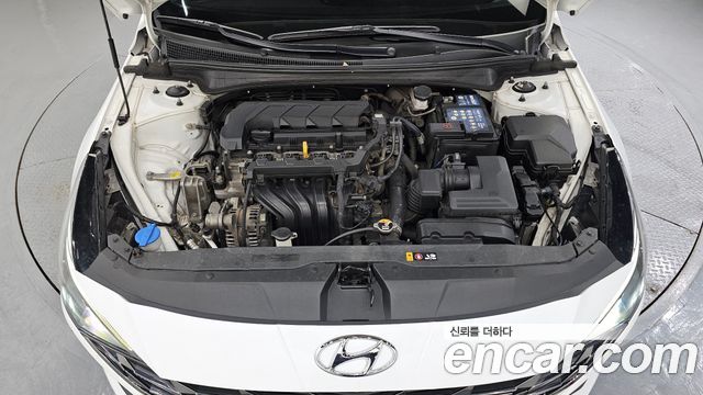 Hyundai Avante (CN7) 1.6 Inspiration 2022 — фото 6