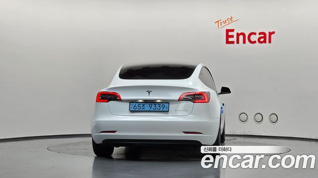 Tesla Model 3 Long Range AWD 2021 — фото 4