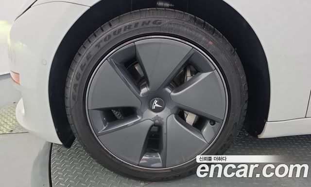 Tesla Model 3 Long Range AWD 2021 — фото 5
