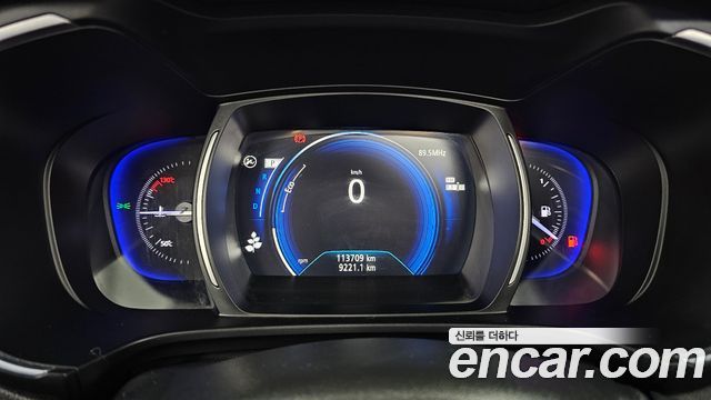 Renault Korea QM6 Diesel 2WD RE Signature 2017 — фото 8