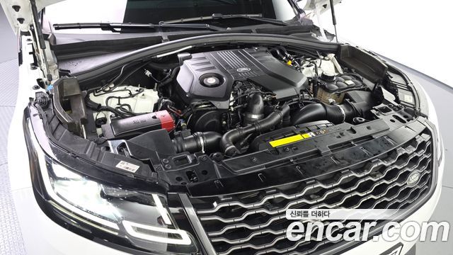 Land Rover Range Rover Velar 3.0 D300 R-Dynamic HSE 2019 — фото 6
