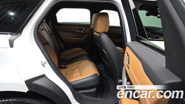 Land Rover Range Rover Velar 3.0 D300 R-Dynamic HSE 2019 — фото 12