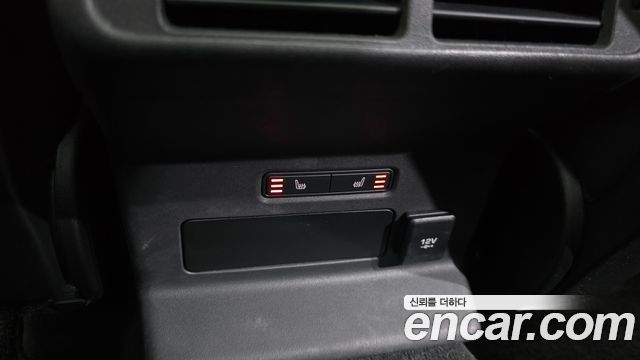 Land Rover Range Rover Velar 3.0 D300 R-Dynamic HSE 2019 — фото 18
