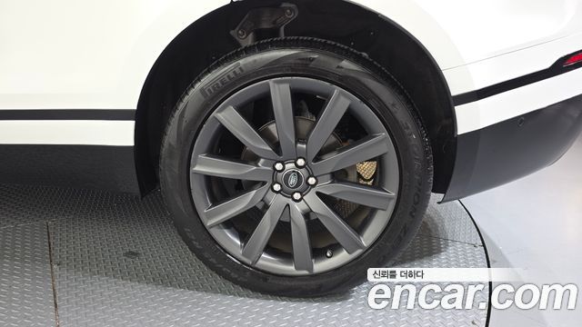 Land Rover Range Rover Velar 3.0 D300 R-Dynamic HSE 2019 — фото 21