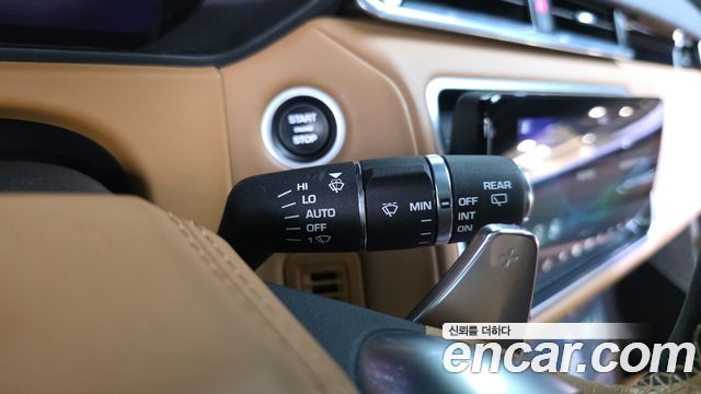 Land Rover Range Rover Velar 3.0 D300 R-Dynamic HSE 2019 — фото 33
