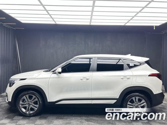 Kia Seltos Diesel 1.6 2WD Prestige 2022 — фото 3