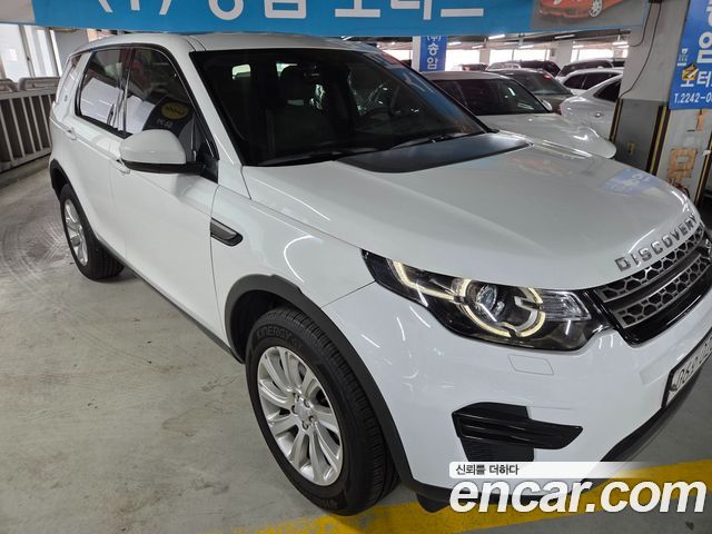 Land Rover Discovery Sport 2.0 TD4 SE 2016 — фото 3