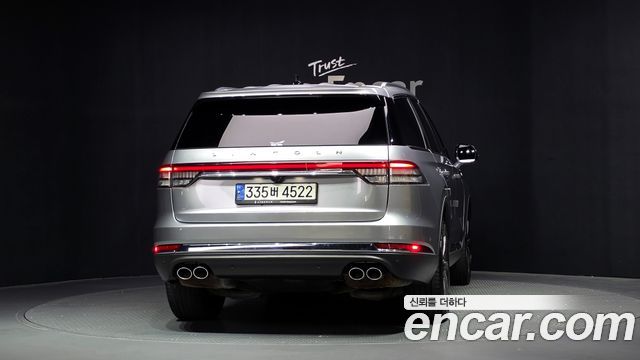 Lincoln Aviator (II) 3.0 Reserve  AWD 2021 — фото 4