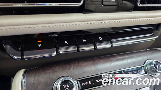 Lincoln Aviator (II) 3.0 Reserve  AWD 2021 — фото 9