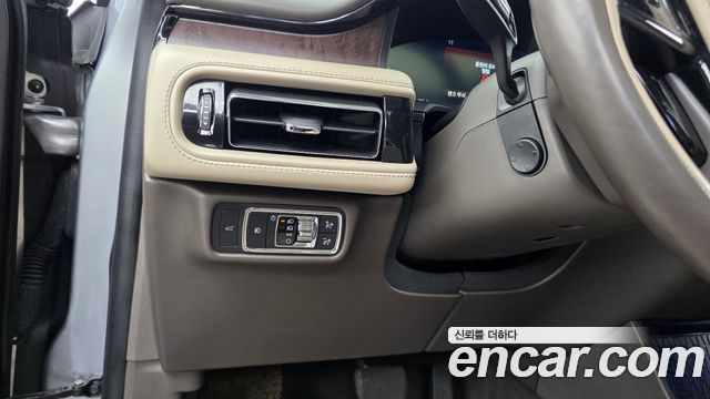 Lincoln Aviator (II) 3.0 Reserve  AWD 2021 — фото 16