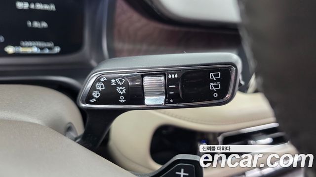 Lincoln Aviator (II) 3.0 Reserve  AWD 2021 — фото 27