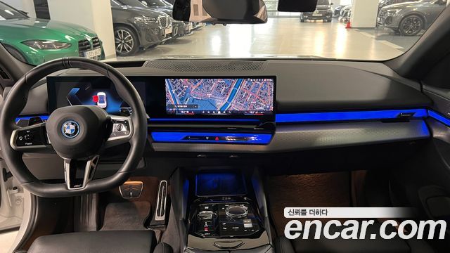 BMW 5 Series (G60) 530e xDrive M Sport 2025 — фото 7