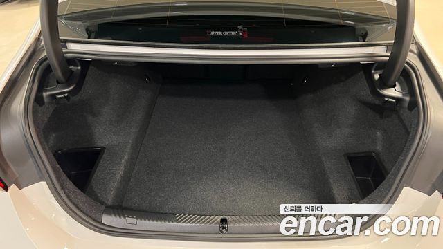 BMW 5 Series (G60) 530e xDrive M Sport 2025 — фото 16